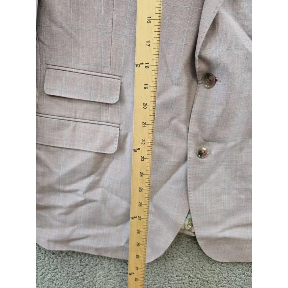 Tayion Regular-Fit Suit Jacket Men's 46R Pink Notch Lapel Front Button Closure